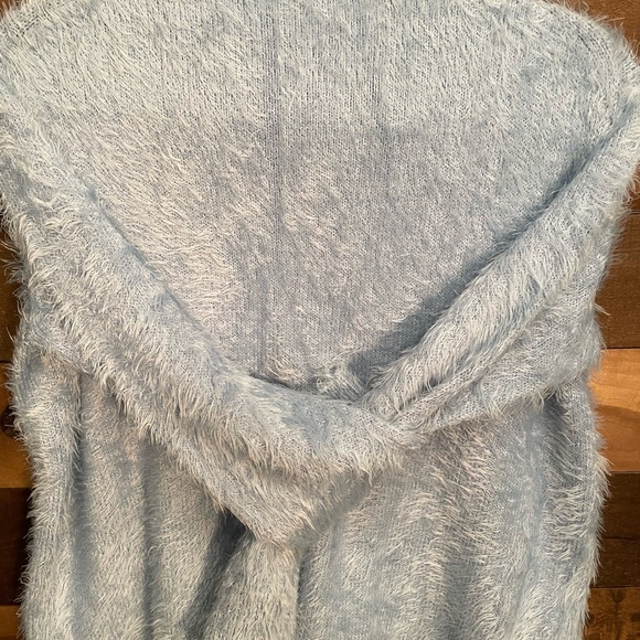 Vince Camuto Light Blue Fuzzy Crew Neck Sweater - Picture 7 of 8